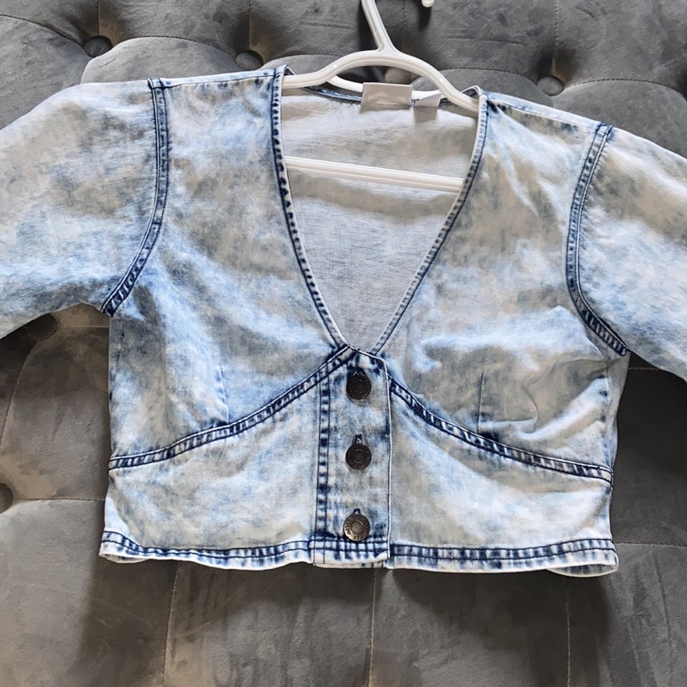 Blue top - Picture 2 of 2